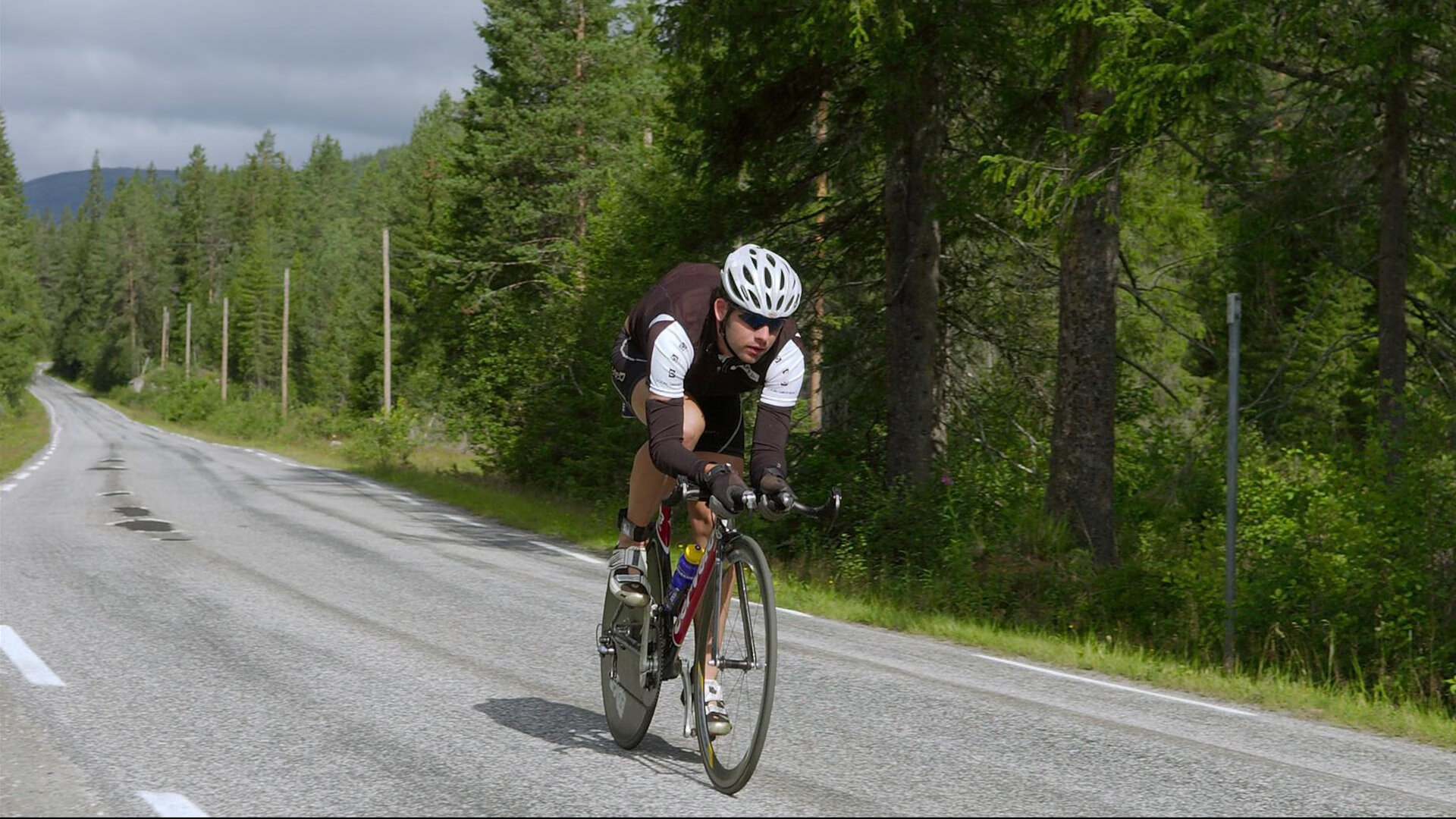 _飞盘瑜伽融合：身心合一的新运动形式_，飞盘运动项目介绍