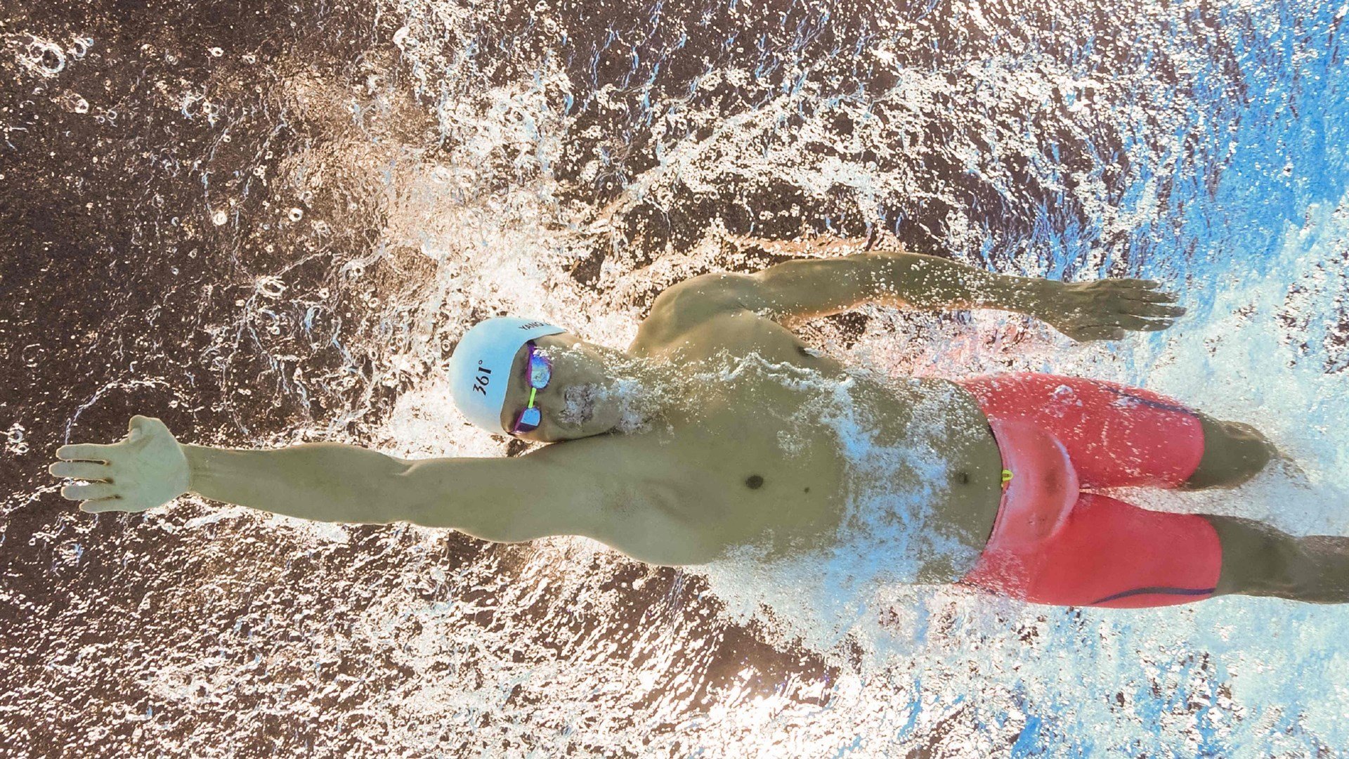 球场福利:运动员们的慈善行动集锦,善待运动员